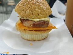 鸡扒芝士蛋菠萝包-颓记茶餐厅(夏湾店)