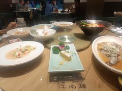 -江南驿·二十余年创意杭帮味(良渚玉鸟集店)