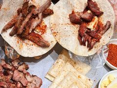 -小河公主秘制烤羊腿(小绿谷店)