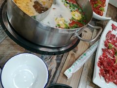 -牛缘村·贵州黄牛肉火锅(西善桥店)