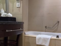 -武汉汉口火车站东方建国大酒店