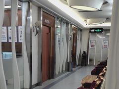 -圣呗口腔·舒适化种植牙·矫正中心(广州总院)