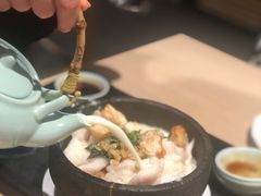 上海咸豆浆煨鱼片-避风塘(金山万达店)