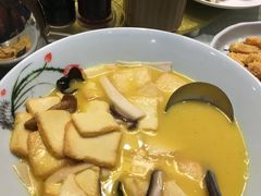 蟹黄豆腐-八珍饺子·烤鸭·家常菜