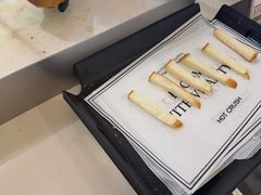-HOT CRUSH趁热集合·现烤面包(上海环球港店)