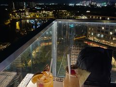 -Horizons Sky Bar & Cigar Lounge(太平洋丝绸酒店店)