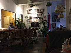 -拖板鞋咖啡旅行酒店(春熙路地铁站店)