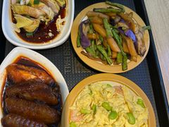 -荟选餐饮徐家汇社区食堂(徐虹北路店)
