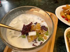 -啰啰冰屋(景洪总店)