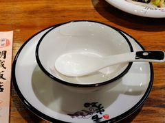 -明城饭店(万科九都荟店)