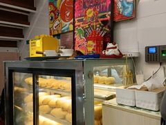 面包甜点陈列柜-甜心妈妈·榴莲星级糖水(北京路总店)