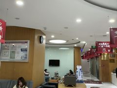-雅悦齿科(顾村公园店)