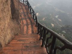 -玻璃桥景区石牛寨