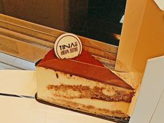 -缇纳甜妮·西餐·甜点(商字店)