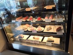 面包甜点陈列柜-麦当劳(百利广场店)