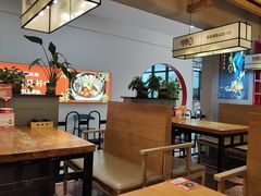 -怪噜范·老贵阳街头名小吃(鸿通城店)