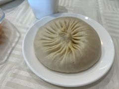 蟹黄汤包-怡园饭店-餐厅(四望亭店)