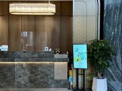 -上海虹桥祥源希尔顿酒店