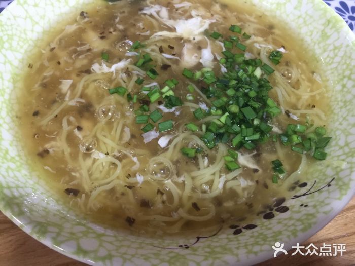 鲁毓鲜蓬莱小面(黄山路店)精品鱼卤面图片