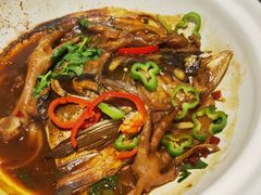 凤爪焗鱼头-周家二小姐的菜(丹阳店)