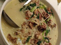 -金时代顺风大酒店(临港百联店)