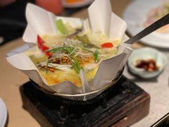 -穹六人间 people 6(岳阳路店)