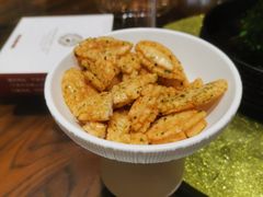 -鹰龙海畔度假酒店(咸祥店)