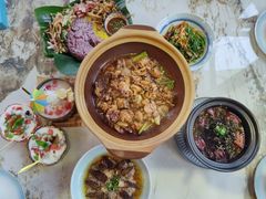 -春天里餐厅·云南创意菜特色美食(束河店)
