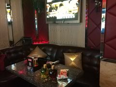 -好乐迪(张扬路八佰伴店)