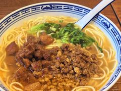 -辣肉面大王(天平路店)