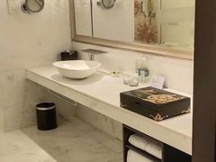 -大连中远海运洲际酒店