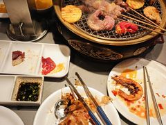 -山焱·炭火自助烤肉(周浦万达店)