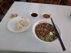 -陈寔包子王·卤煮小肠·京味小吃(龙潭店)