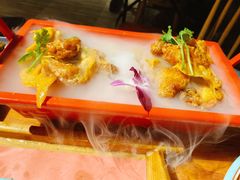 咸蛋黄鸡翅-在老街·淮安大排档·甜麻干煸龙虾·烧烤(河下古镇店)