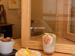 -懒鱼时光馆(沙坪坝店)
