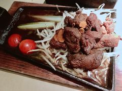 铁锄牛排-穹六人间 people 6(岳阳路店)