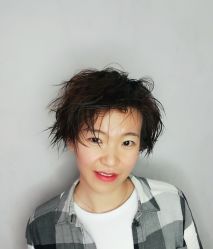 -变画·发型STUDIO