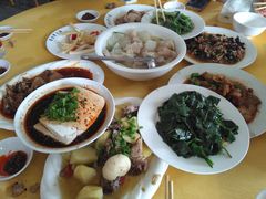 -荣生萝卜汤饭店
