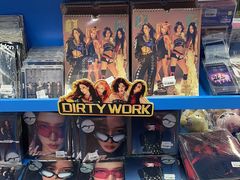 -Love Star追星馆(上海静安大悦城店)