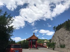 -蟒山国家森林公园天池停车场