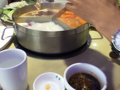 -蒙肥羊·酸汤潮牛·鲜牛肉火锅烤肉自助(岗顶店)