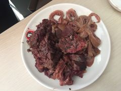 -闫家驴肉老店(华电一校店)