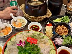 -官塘鱻鱻鱼生·潮汕生腌·砂锅粥(西马路总店)