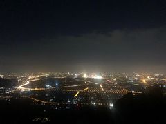 -鬼笑石后山停车场