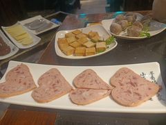 -宽板凳老灶火锅(簋街店)