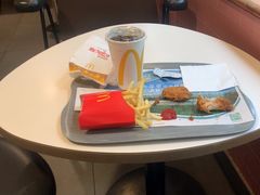 -麦当劳(东方时代广场分店)