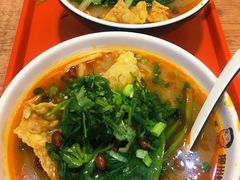 -螺小胖柳州螺蛳粉(钟楼总店)