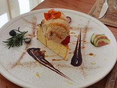 -Mark&Mars Restaurant