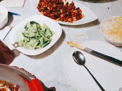 -渝信川菜 · 川味家常菜(财富购物中心店)