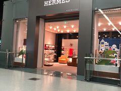 -爱马仕 HERMES(上海虹桥机场店)